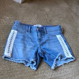 Girls size 9/10 shorts.